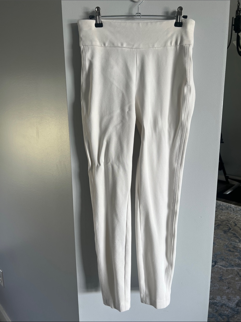 Express White Straight-Leg Ponte Pull-On Pants